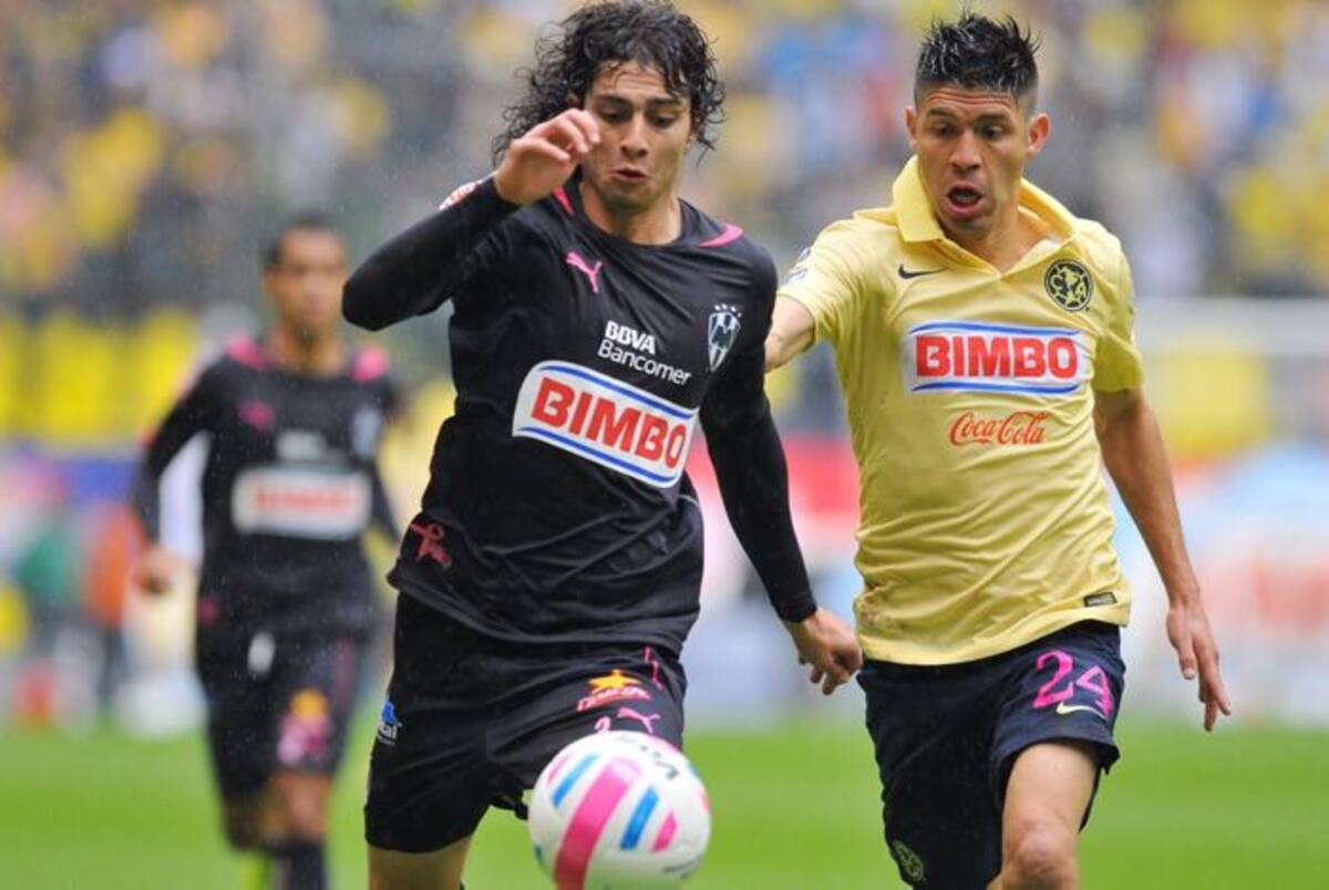 Stefan Medina está en el once ideal del fútbol mexicano. AFP STR