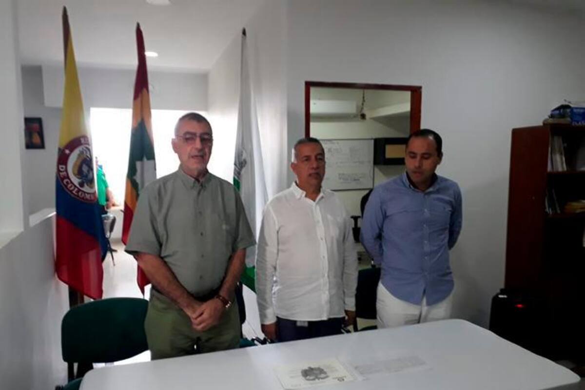 William Dau ya tiene la credencial que lo avala como alcalde de Cartagena