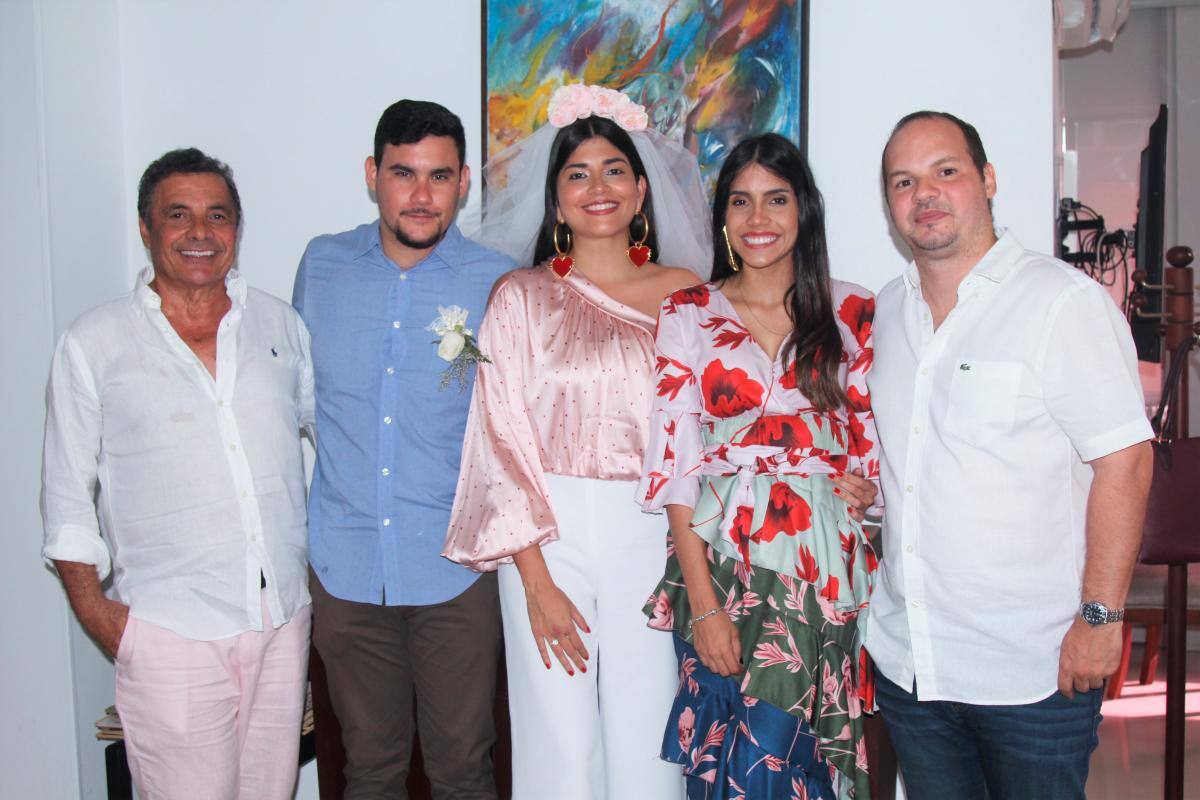 Almuerzo para Angelina Álvarez y Javier Del Castillo