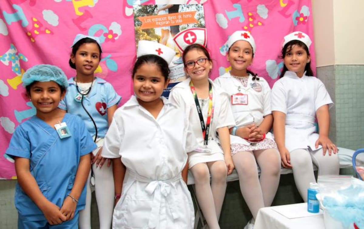 Valeria Ortega, Isabella Álvarez, Ana Sofía Almeida, Isabella Ríos, Erika Murillo y María Paulina Ramos Jiménez.