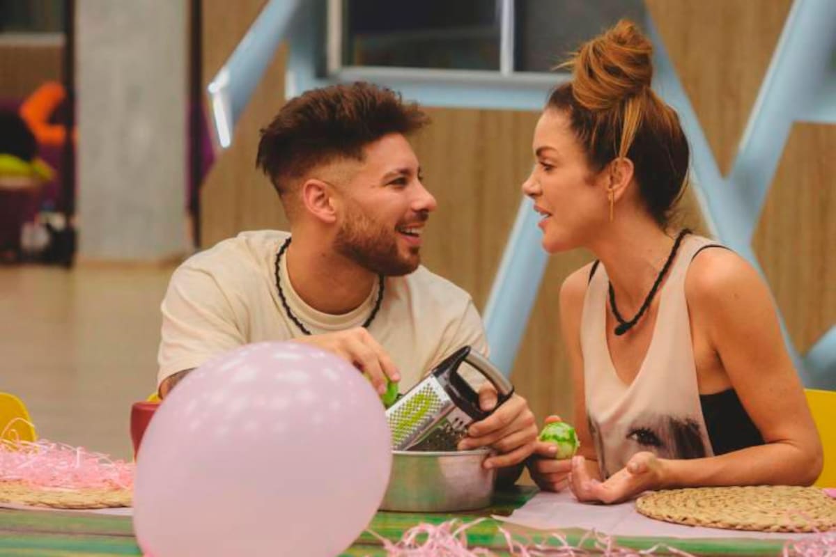¿Habrá boda? Miguel Melfi hizo broma con el anillo de Alejandro Estrada