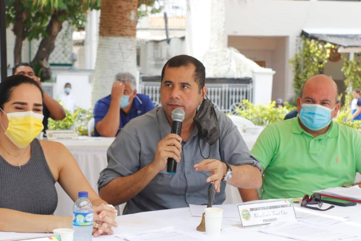 Concejo y comunidad piden soluciones prontas para el puente Las Palmas