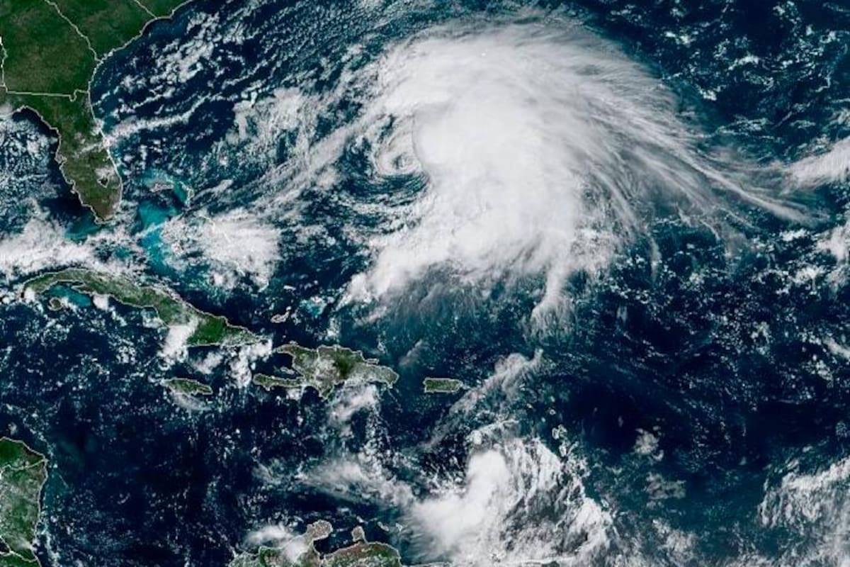 La tormenta tropical Karen avanza por el Caribe rumbo a Puerto Rico