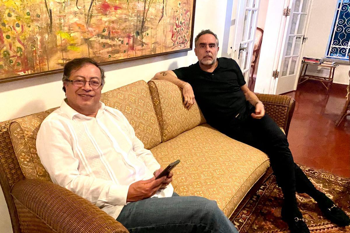 Petro reabre embajada en Roma para Benedetti y crea otras nueve