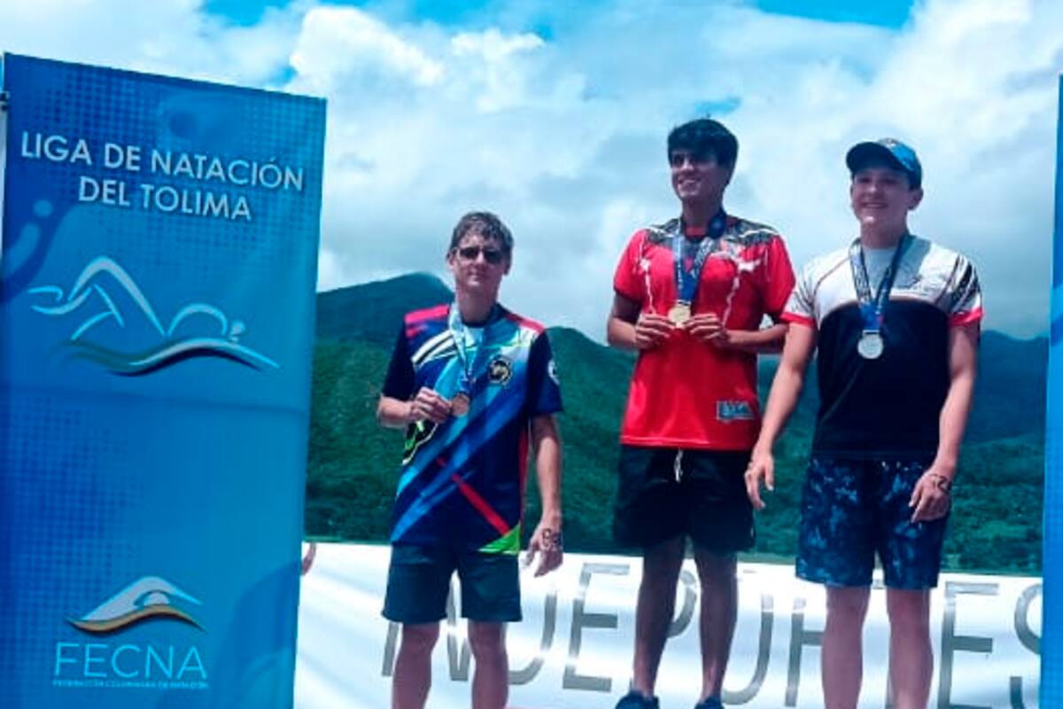 Nadador bolivarense logra dos medallas en Aguas Abiertas