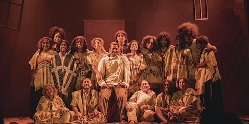 Artistas de UNIBAC llevarán al Teatro Adolfo Mejía una tragedia que habla de memoria y solidaridad