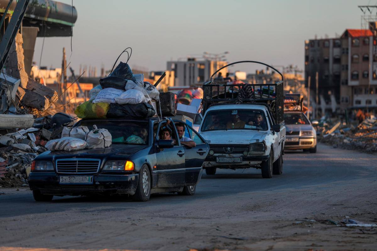 Israel prohíbe paso de personas y ayudas por el cruce de Rafah
