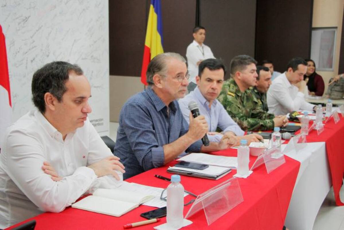 Guillermo Rivera Flórez, estuvo presidiendo el Comité Departamental de Seguimiento Electoral se llevó a cabo en el piso 12 de la Gobernación. Cortesía