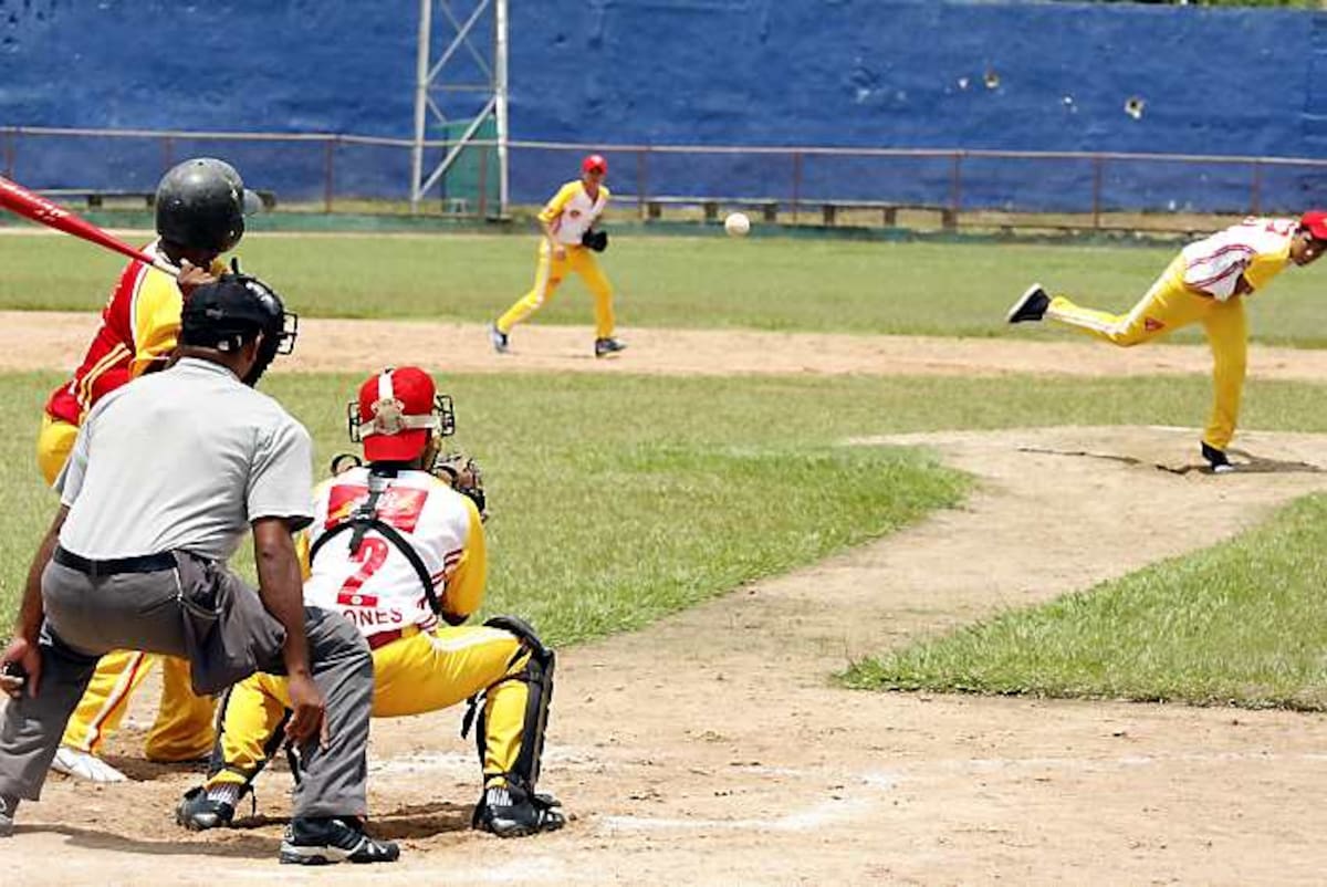 Los ganadores del sábado disputarán el domingo el título y derecho a estar en la final nacional. ARCHIVO