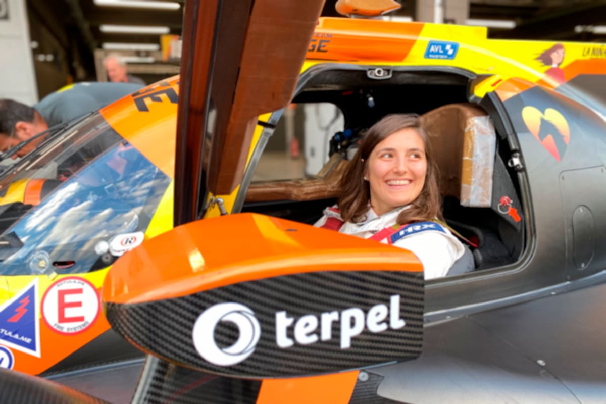 Colombiana Tatiana Calderón regresa a las pistas europeas