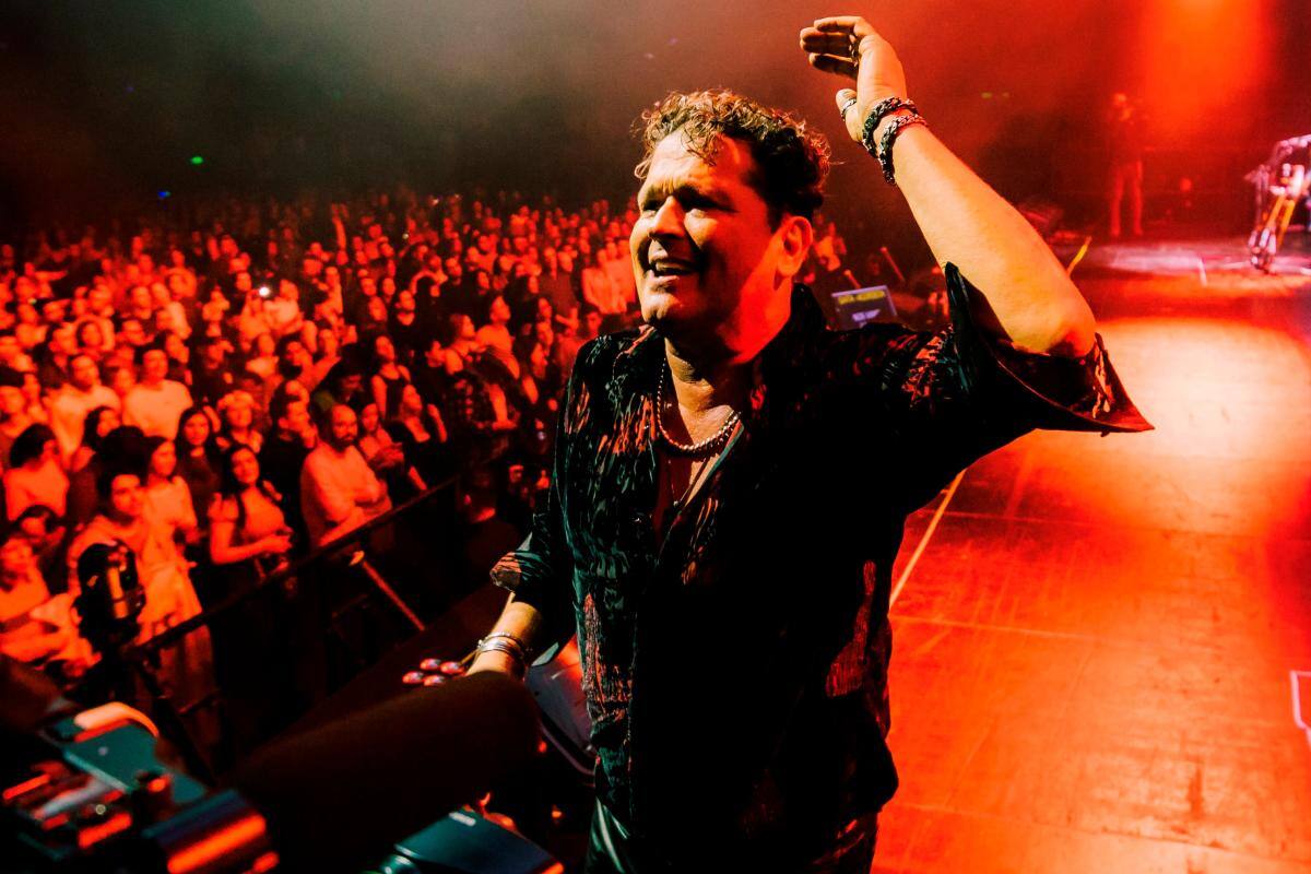 Carlos Vives rompe las taquillas y continúa celebrando sus 30 años