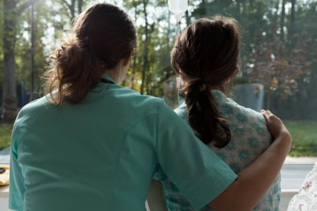Línea gratuita para pacientes con párkinson