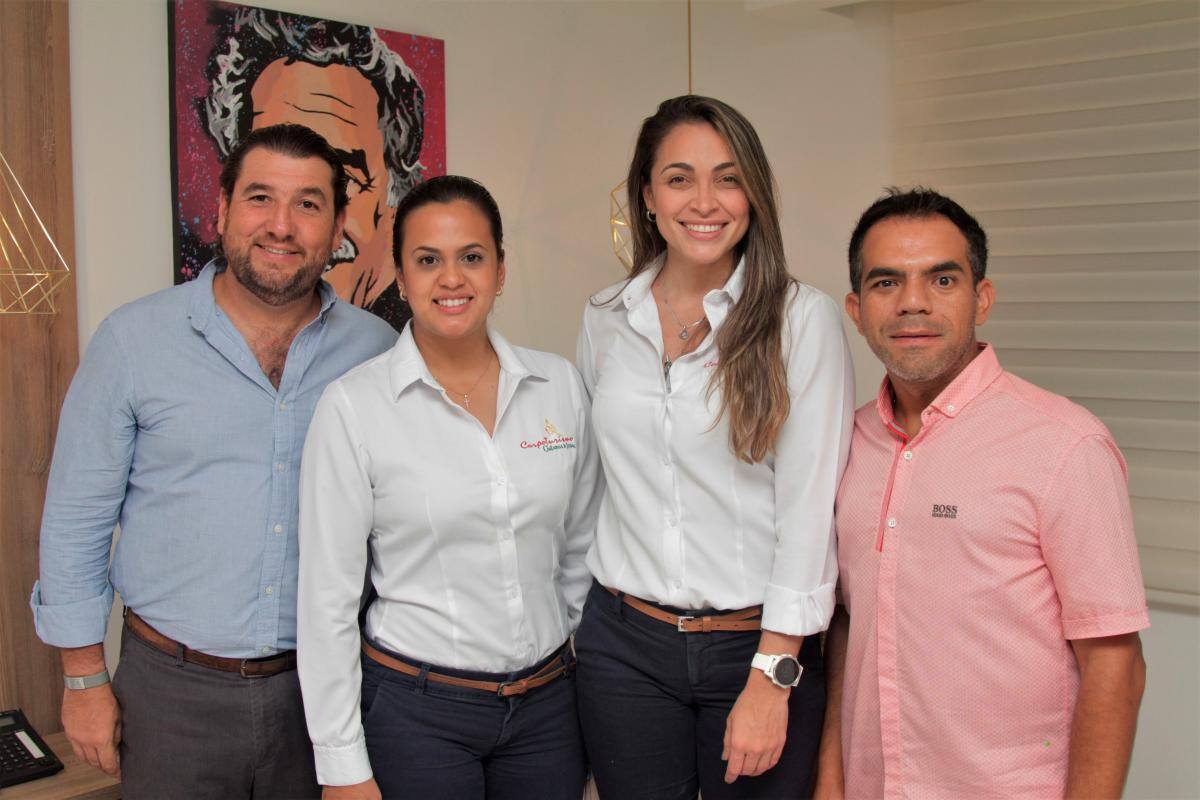 Francisco Vergara, María Carolina Cortez, Adriana Corena y Carlos Rodil.