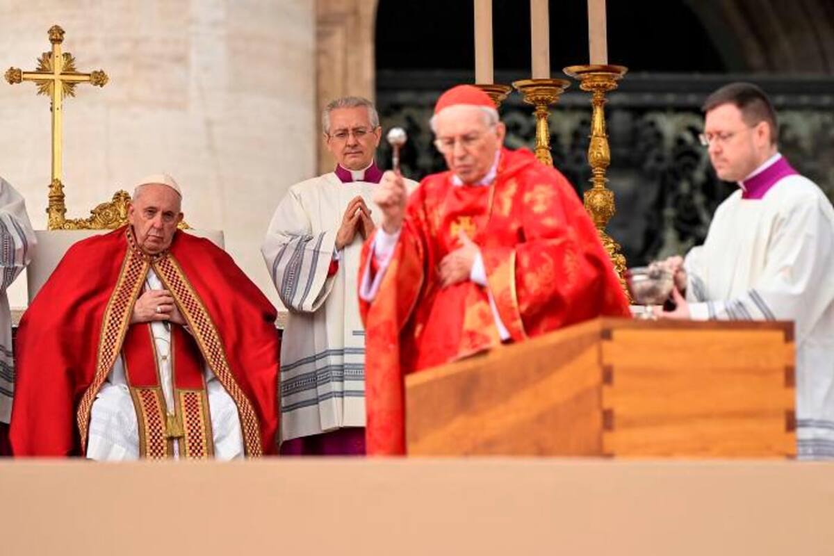 ¿Quieren sacar al Papa Francisco de la jefatura del Vaticano?
