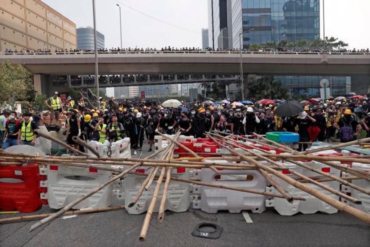 La tensión vuelve a las calles de Hong Kong en una nueva jornada de protestas