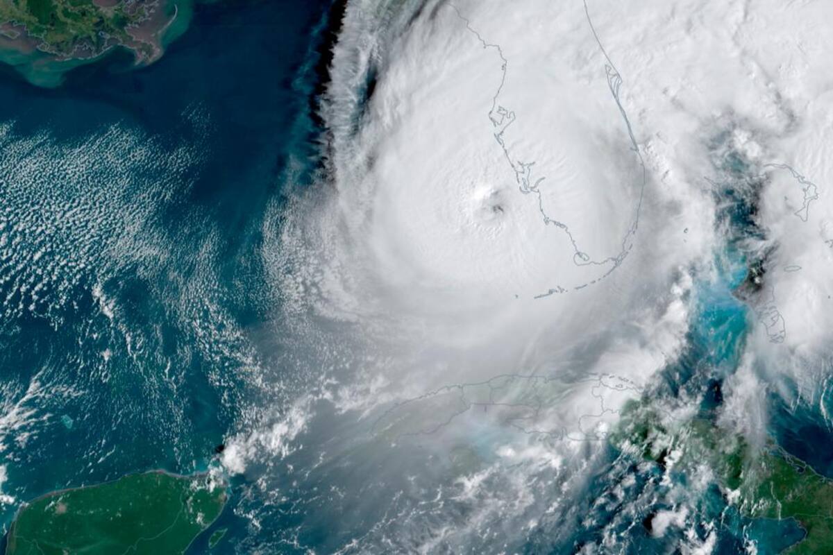 Ian pierde fuerza pero seguiría causando “catastróficas inundaciones”