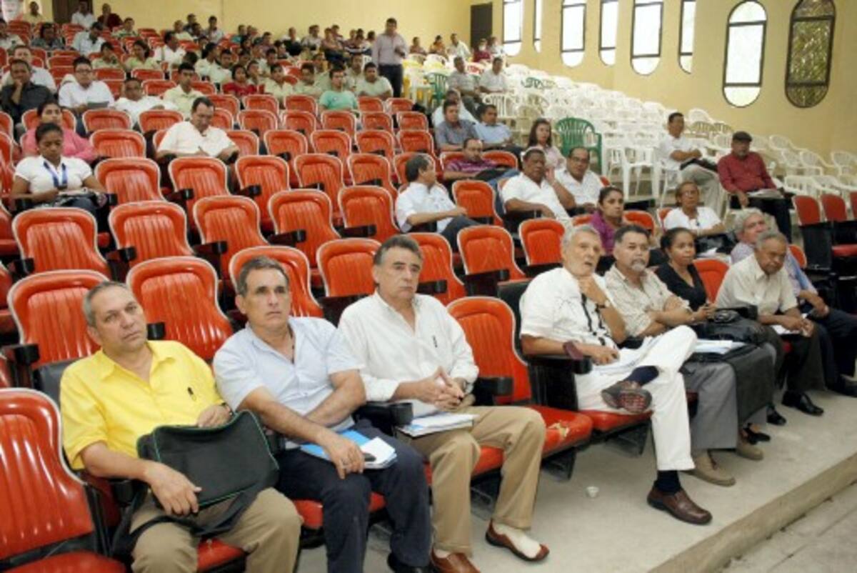 En la Ades se cumplió un precongreso sobre la calidad de la educación. MANUEL SANTIAGO PÉREZ/EL UNIVERSAL/