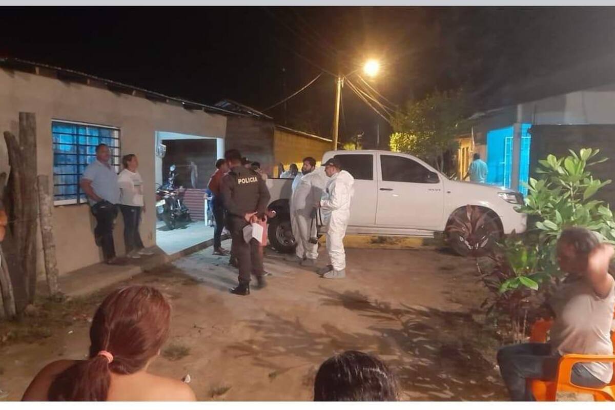 ¡Terrible impacto! Vio a su hijo muerto, le dio un infarto y también murió