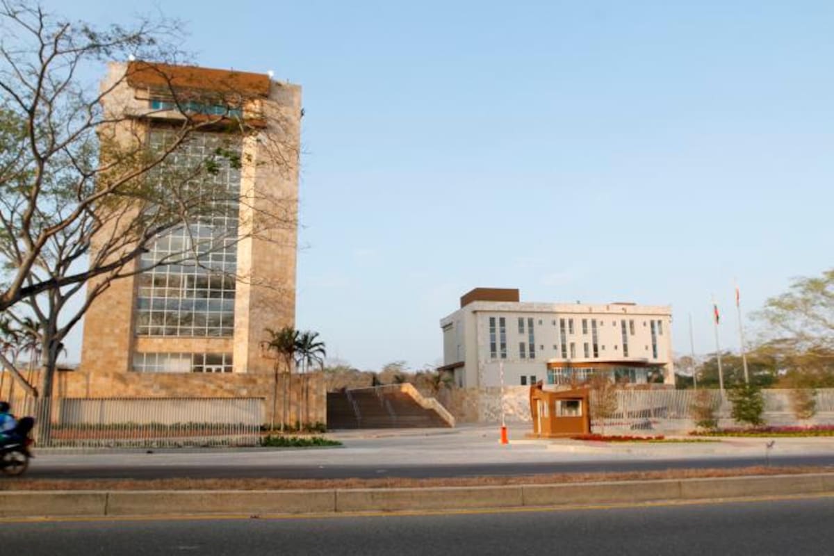 Asamblea aprueba presupuesto de $2.8 billones para Bolívar en 2024