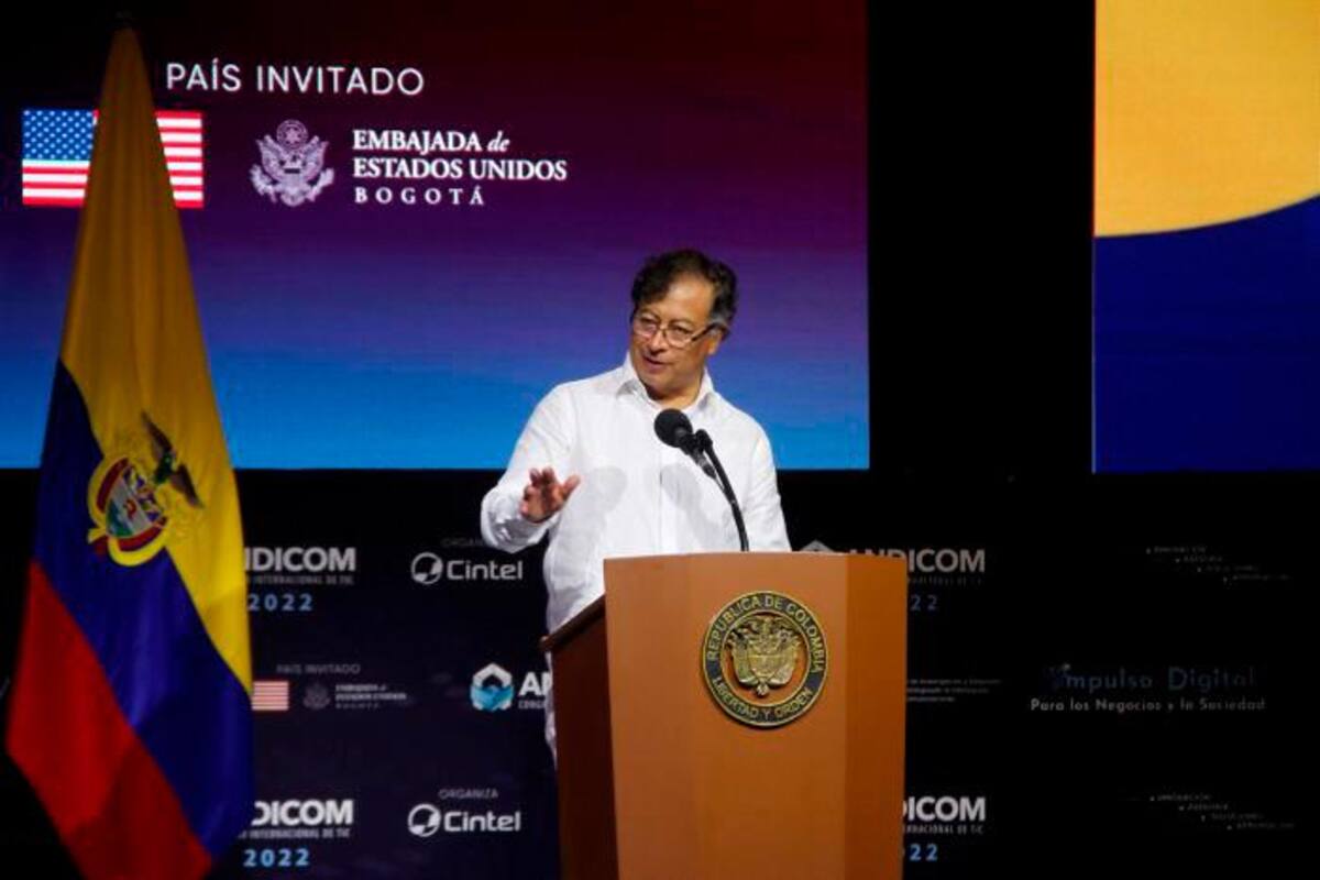 Video: Gustavo Petro y su proyecto tecnológico como presidente de Colombia