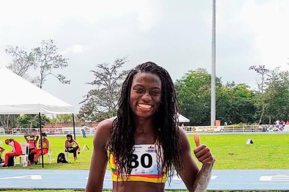 Giselly Landázuri volvió a sonreír al ganar oro en el salto triple