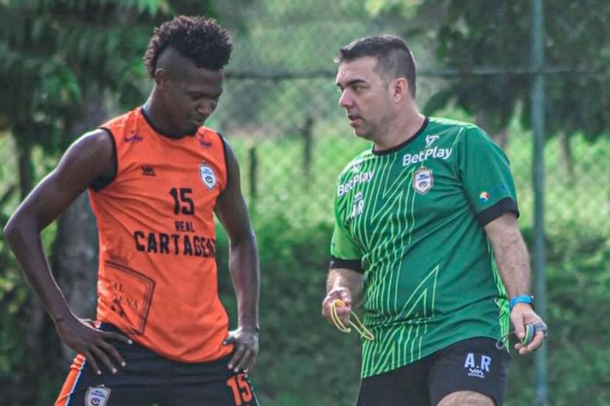 El técnico de Real Cartagena no se quiere “quemar” y tomará medidas