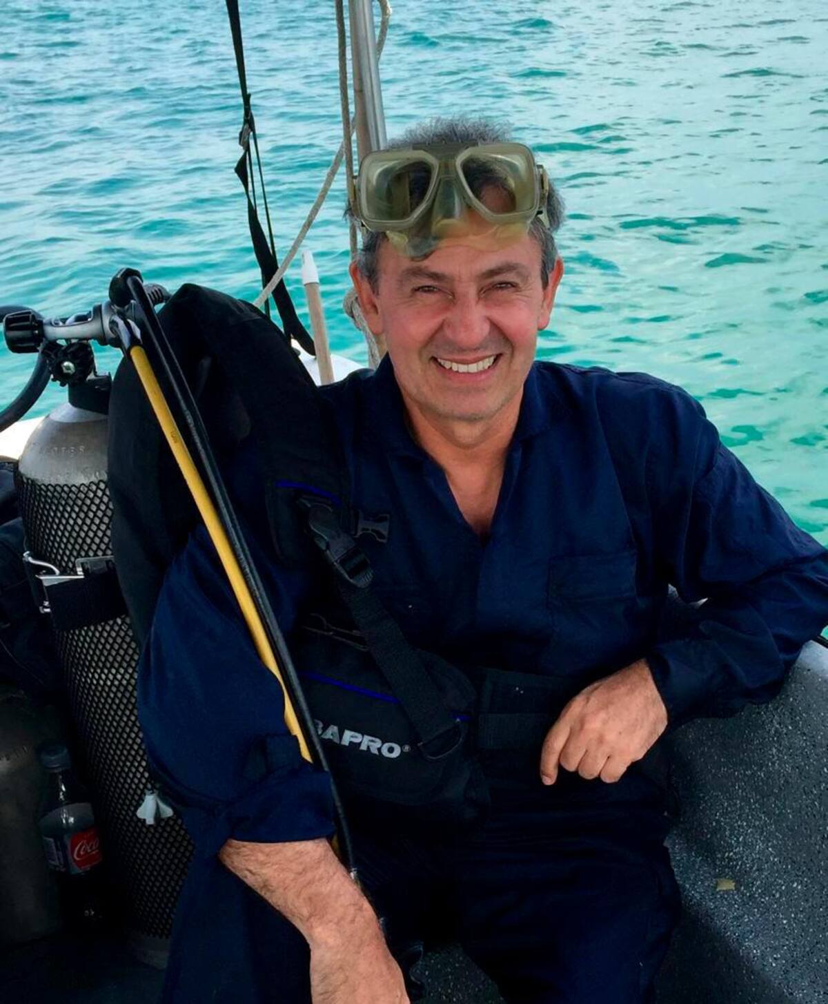 Carlos Andrade Amaya, exdirector del Centro de Investigaciones Navales de la Escuela Naval. //Cortesía.