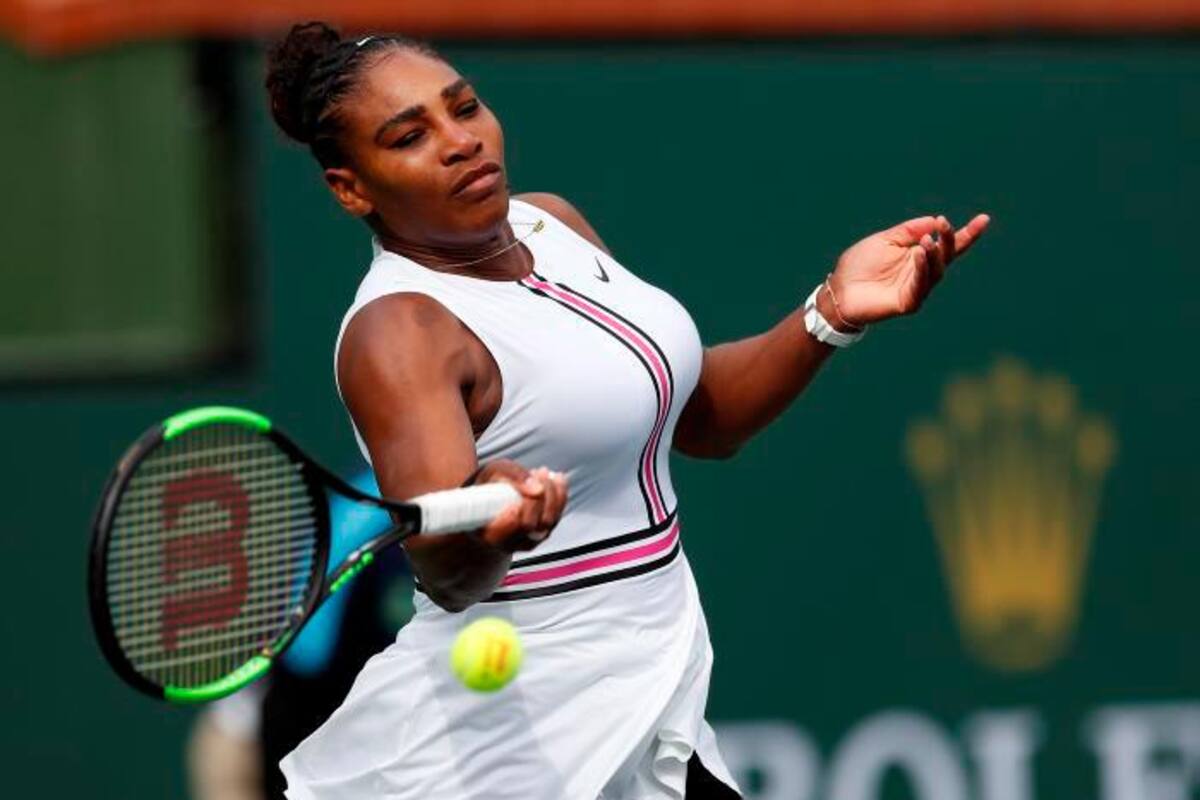 Serena abandona Indian Wells; Federer y Halep avanzan