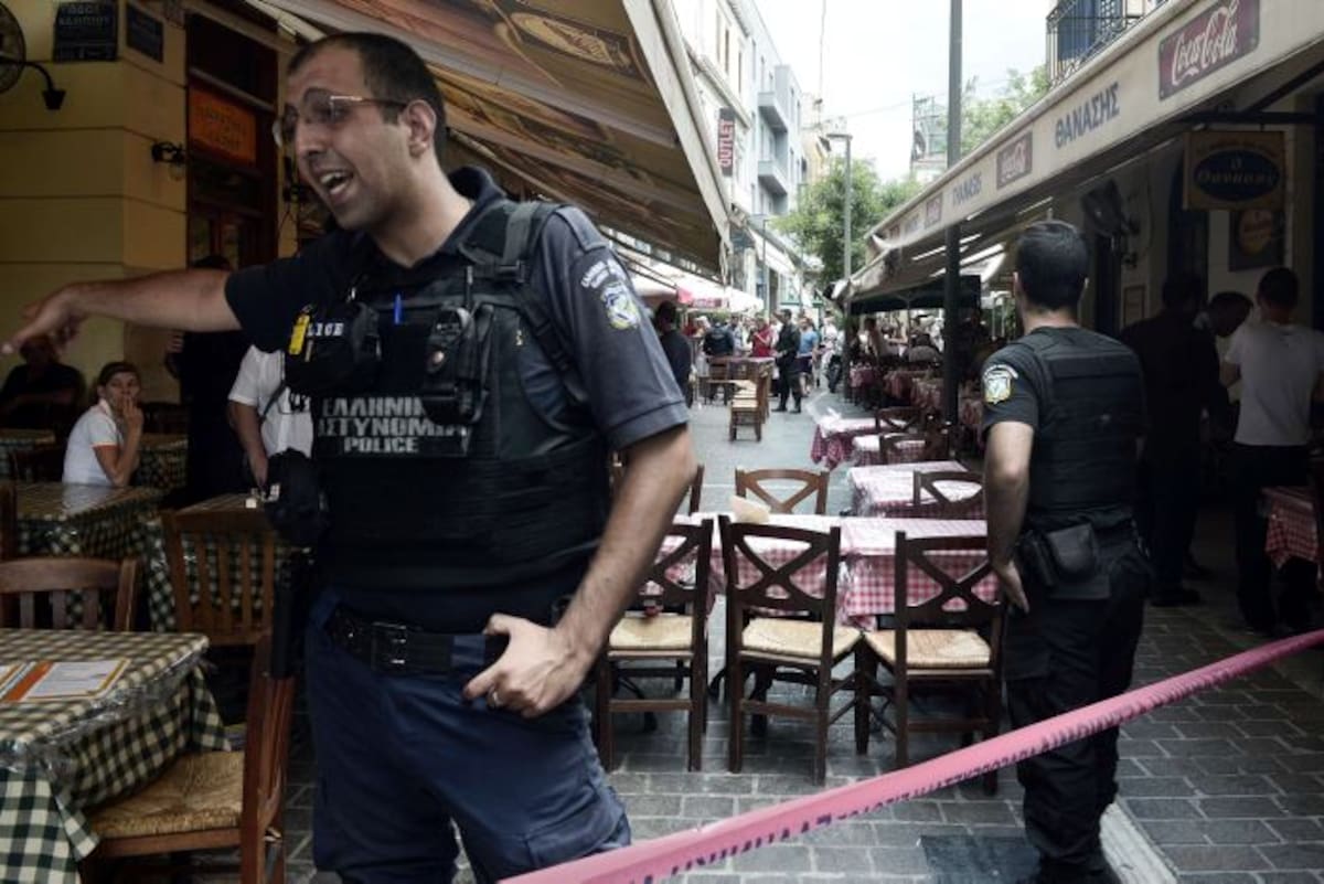 El tiroteo ocurrió en el concurrido barrio Monastiraki. AFP LOUISA GOULIAMAKI
