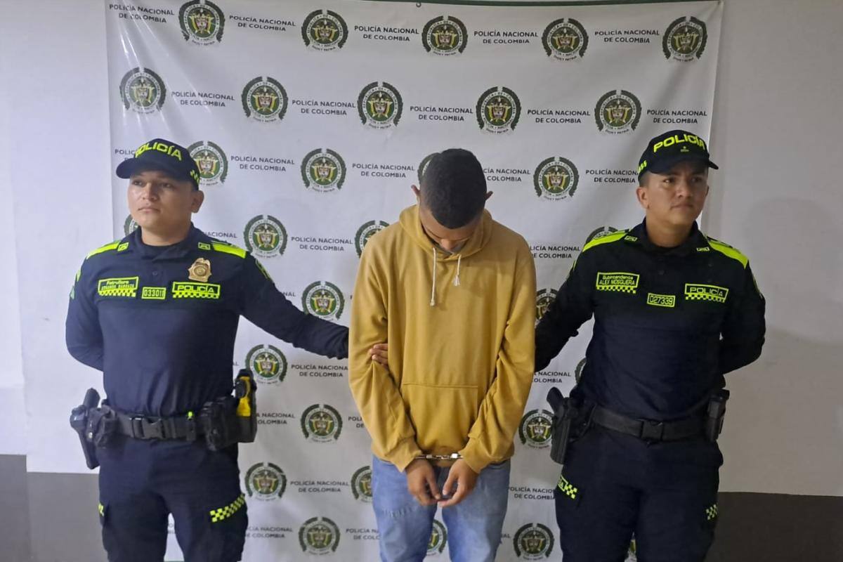 Por deuda de 60 mil pesos cobradiario agredió con una a mujer de 64 años