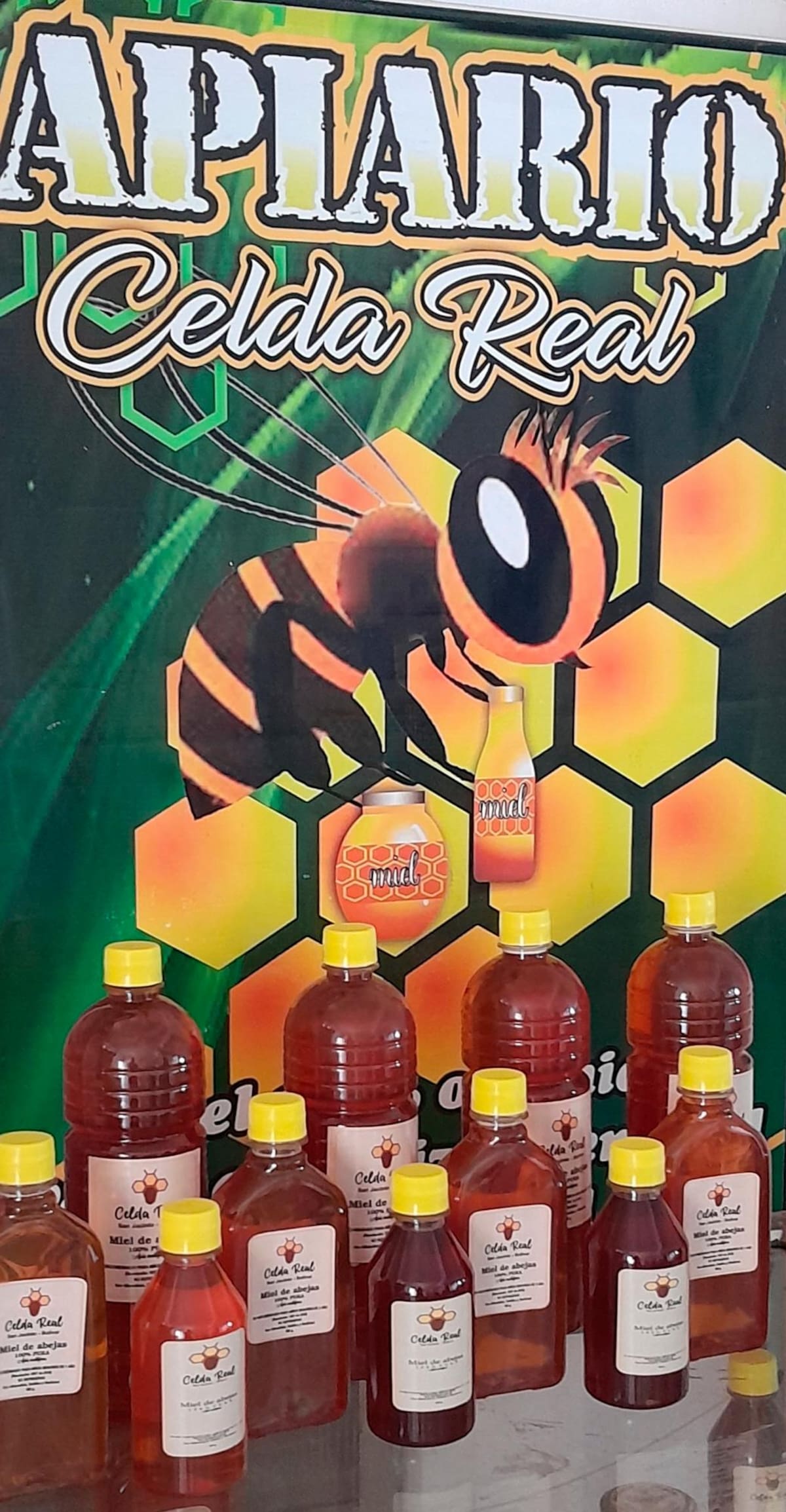 Distintas presentaciones de la miel de Celda Real. //HFA - EU