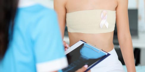 Reconstrucción de seno tras mastectomía: claves para tener en cuenta
