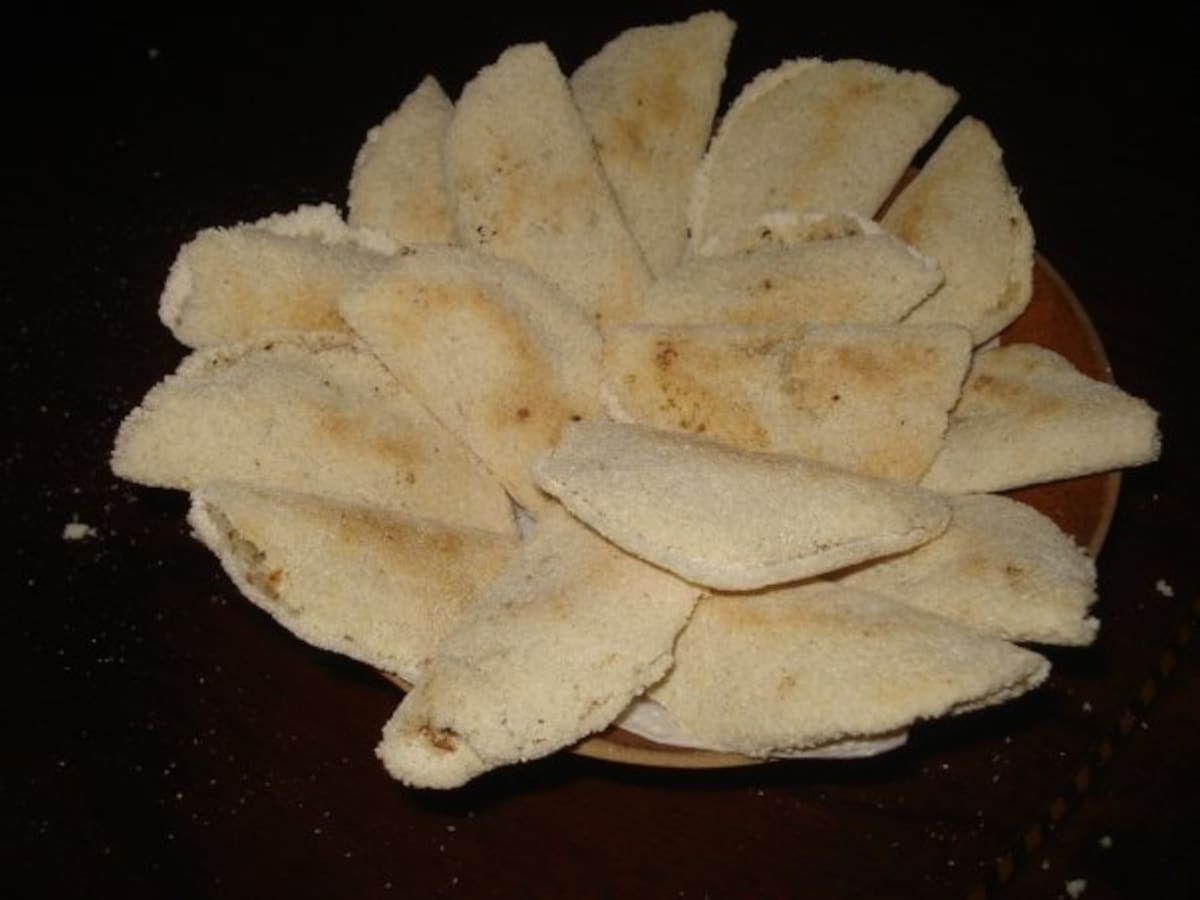 Casabes rellenos de anís.