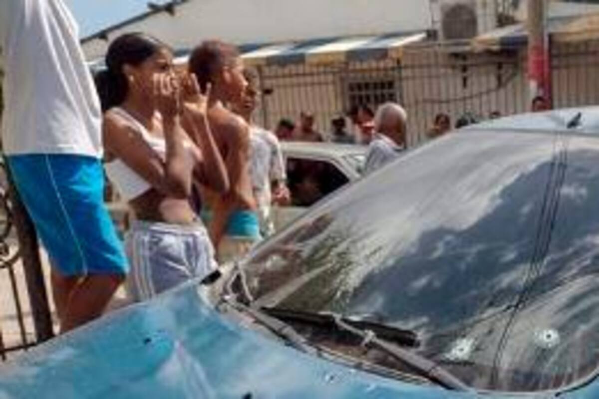 A conductor de carro le dispararon los sicarios 6 veces en La Esperanza