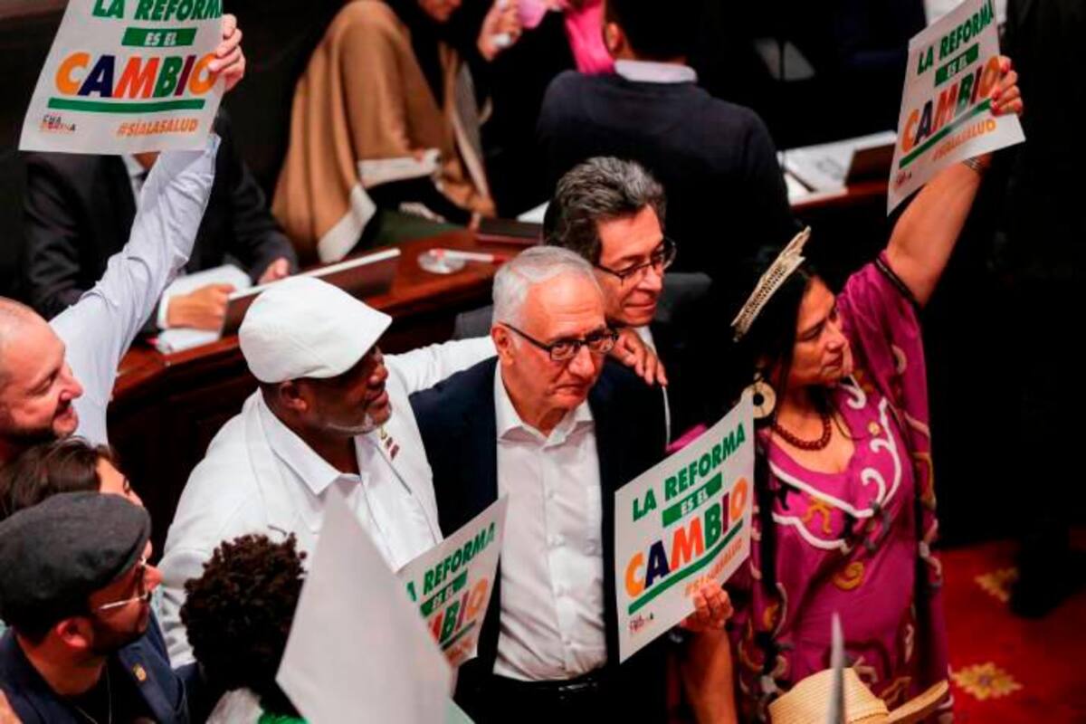 “Es un triunfo de Petro”: Minsalud tras aprobación de reforma a la Salud