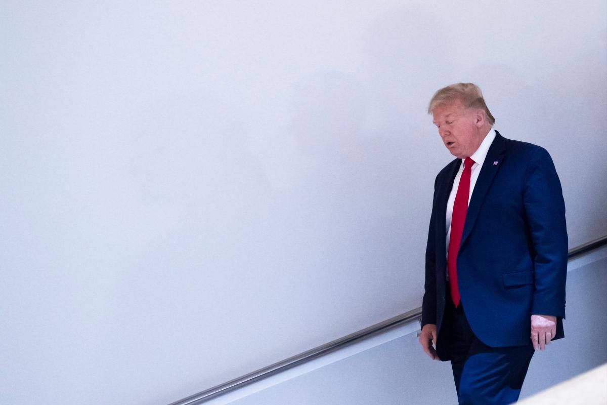 Demandan a organizadores de investidura de Trump por presunta corrupción