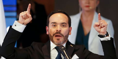 Abelardo de la Espriella aclara que no busca desconocer la soberanía de Venezuela