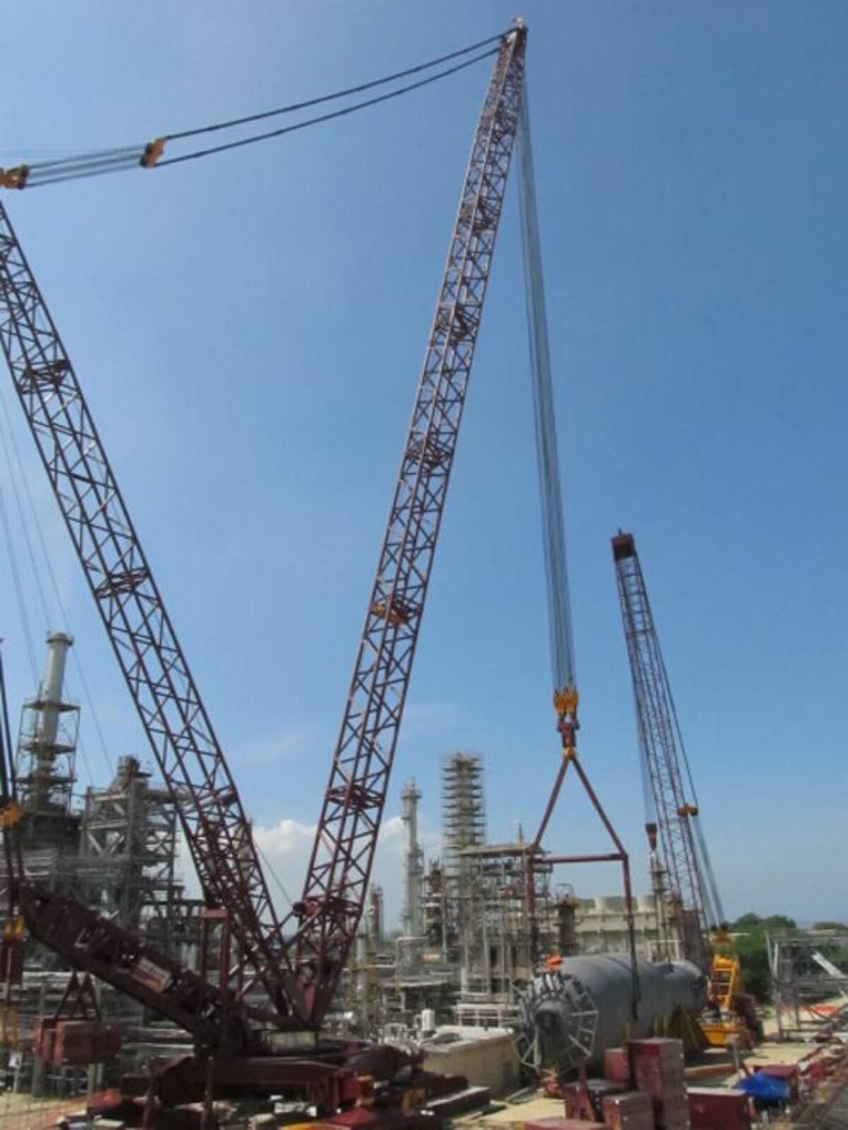 Debido al estado de los yacimientos de petróleo en el país, el ministro de Minas invita a que se hagan más exploraciones. COLPRENSA