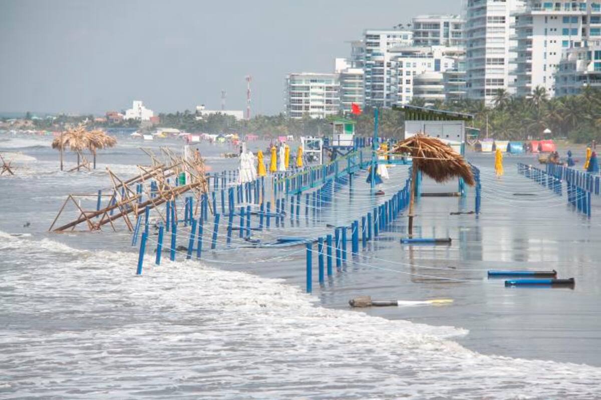 Playas de Cartagena también resultaron afectadas por Iota
