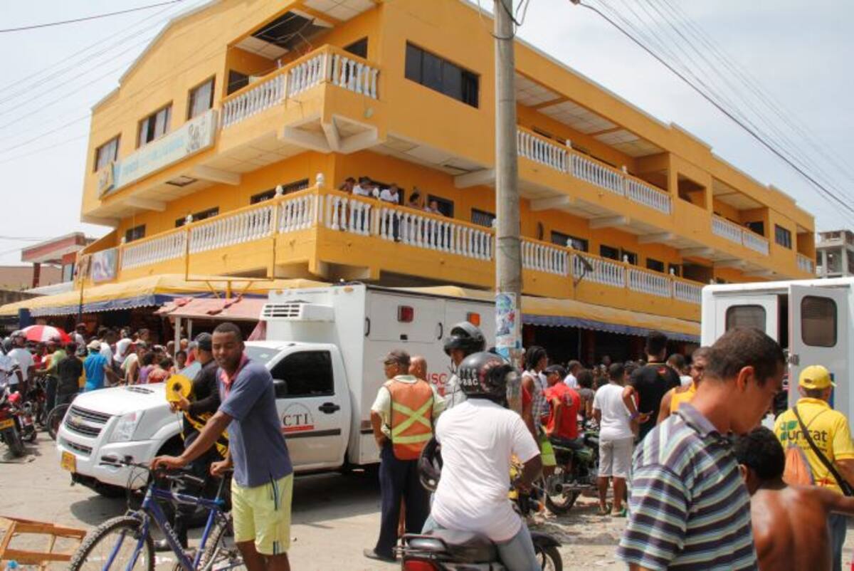 A Jesús María Villalobos lo asesinaron dentro de su tienda, en el barrio El Líbano, El Universal