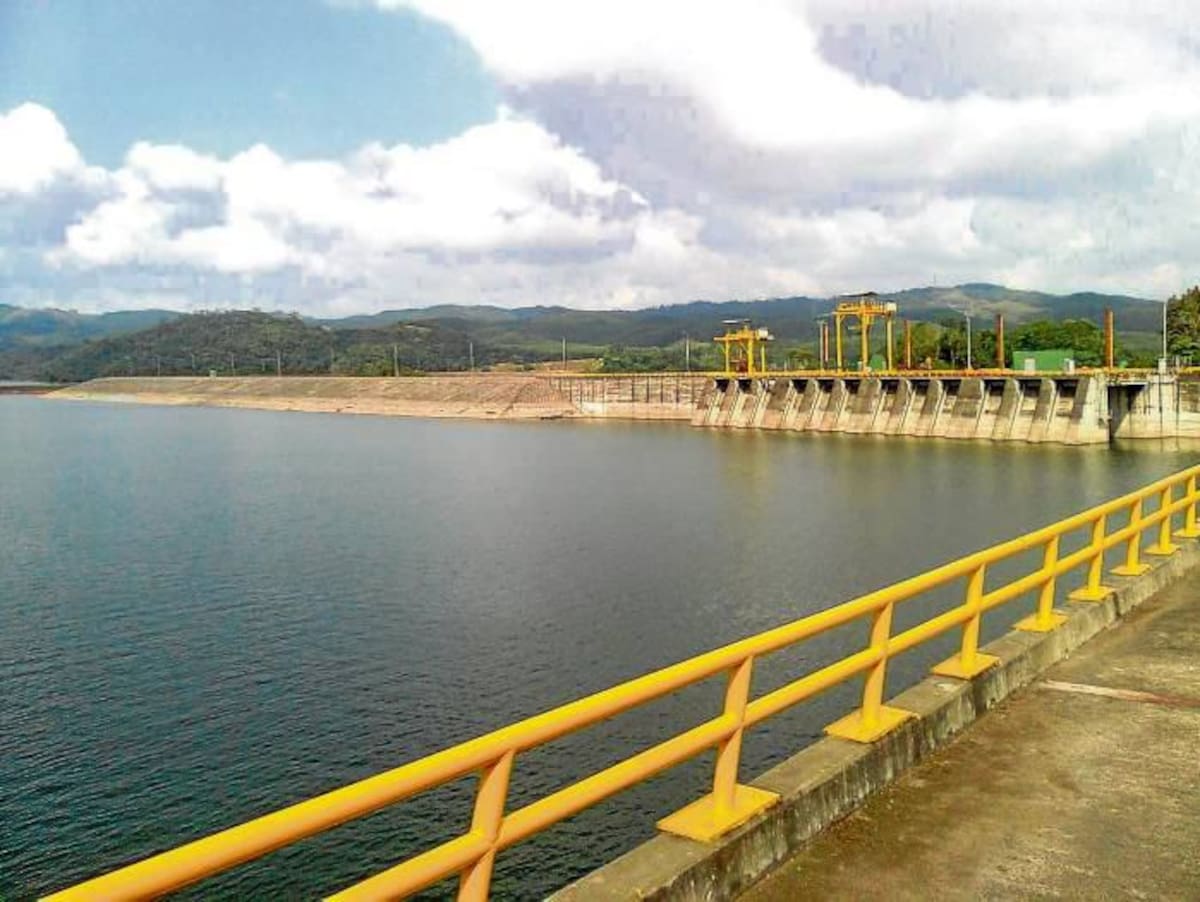 Bajó el nivel del embalse de Urrá. Archivo.