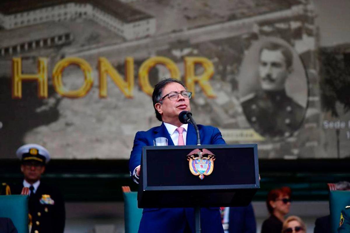 CNE investigará la campaña a la presidencia de Gustavo Petro