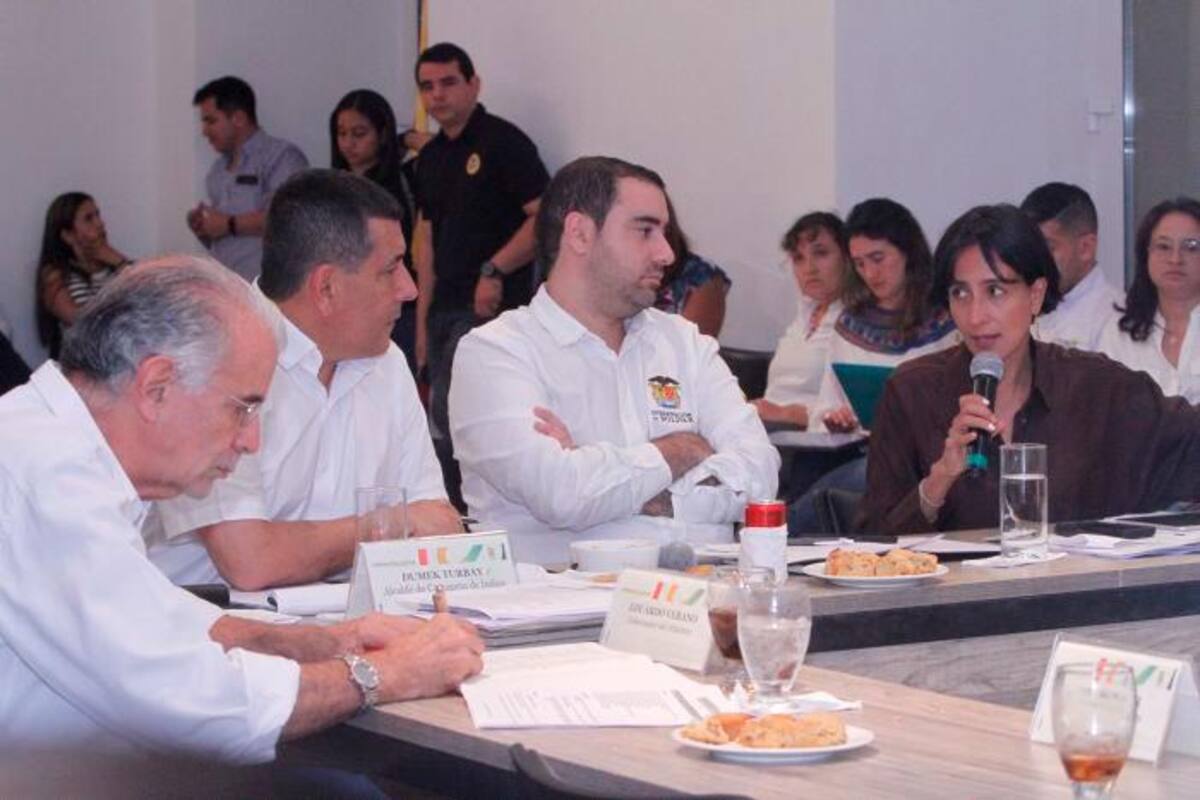 Tras reunión con Minambiente, Dumek reconoce necesidad de licencia para el Dique