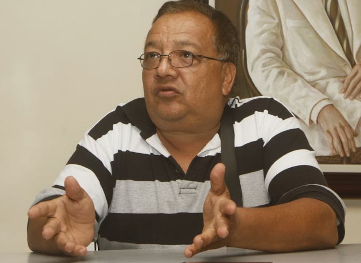 El artista estuvo haciendo reír a los cartageneros en el Festival del Humor. Julio castaño El Universal