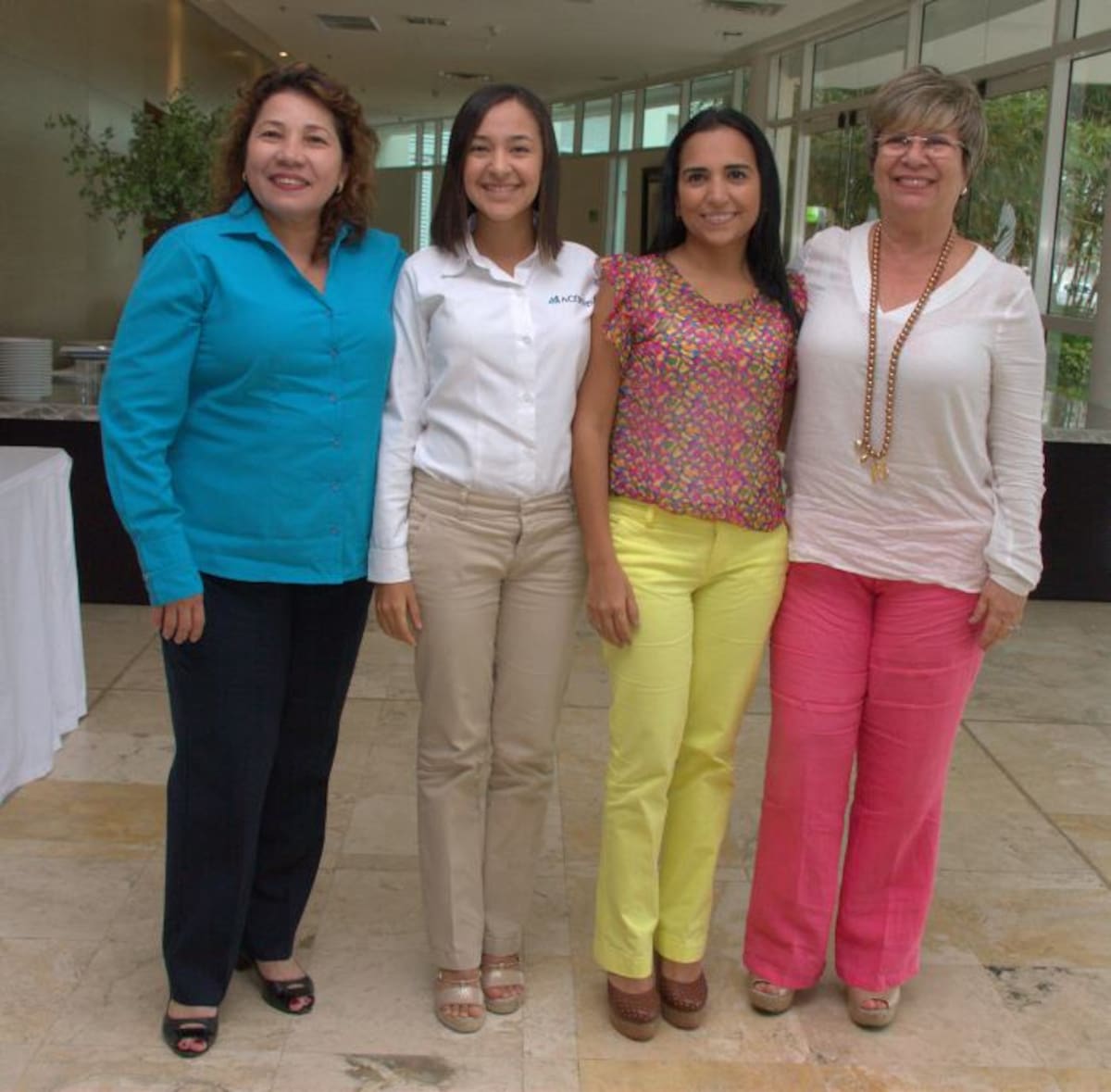 Beatriz González, Daniela Presutti, Mary Sandy Lemus y María Claudia Bustillo. MARUJA PARRA - EL UNIVERSAL