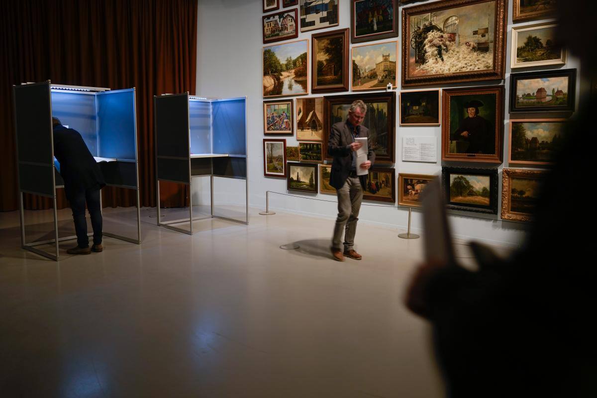 Encuesta: el antiislámico Geert Wilders gana las elecciones de Países Bajos