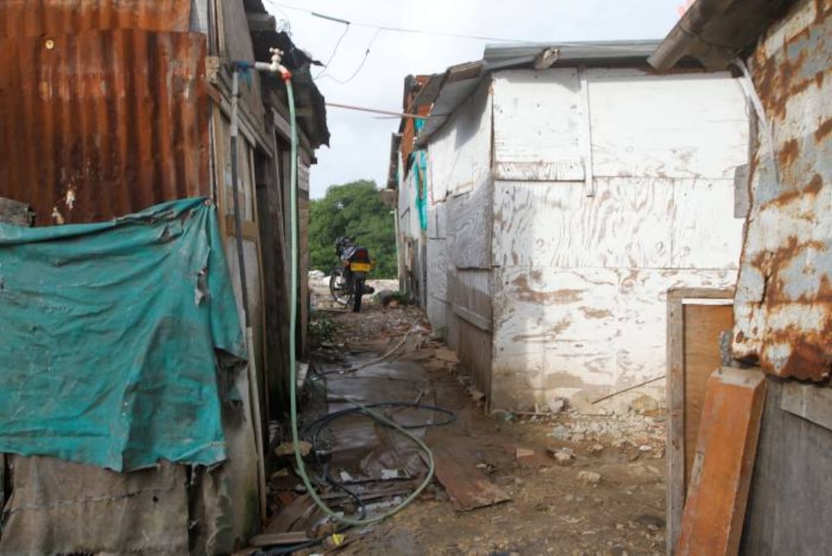 Sector Santafé, aledaño a la Ciénaga de la Virgen. JULIO CASTAÑO-EL UNIVERSAL