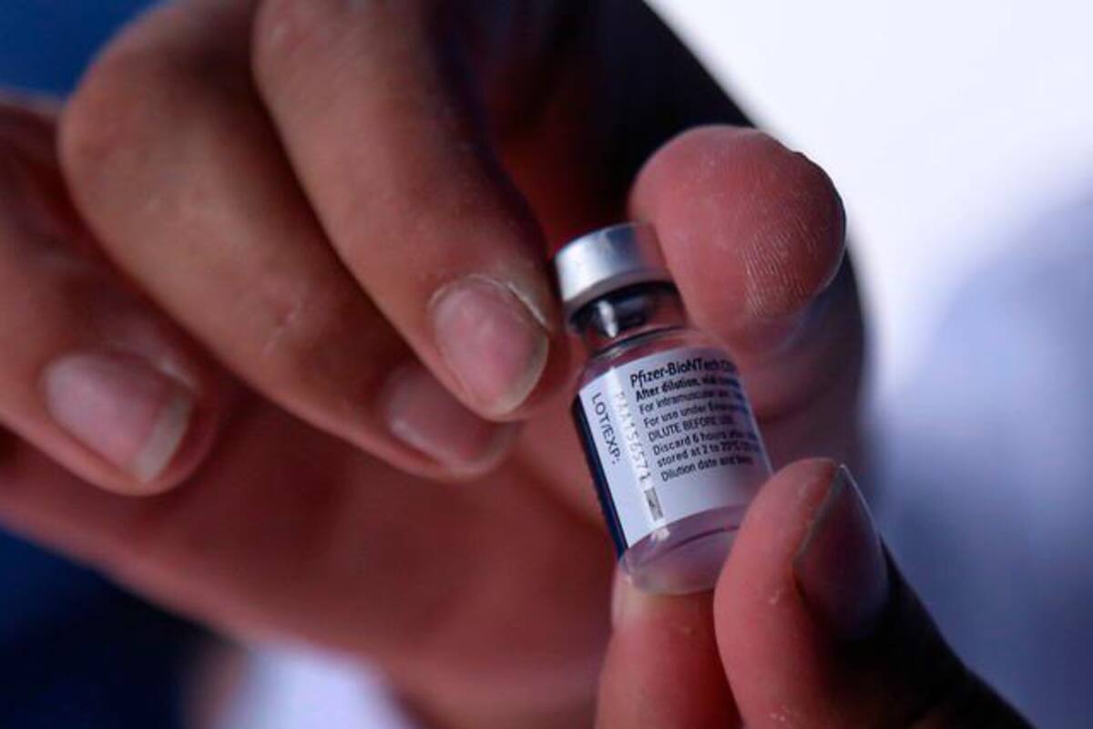 Invima aprueba aplicación de vacuna de Pfizer a partir de los 12 años
