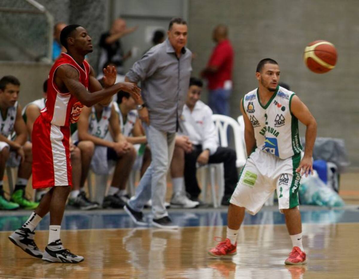 Baloncesto. COLPRENSA