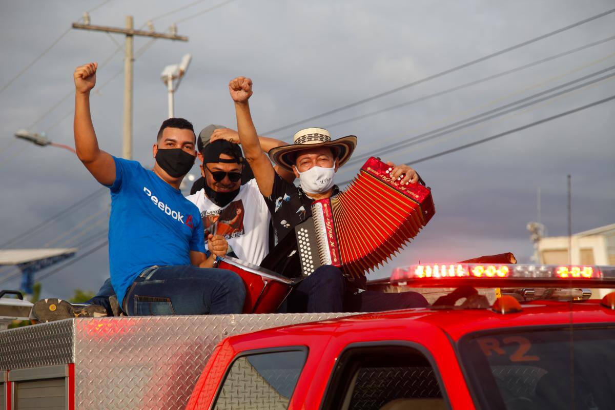 Desde el Coliseo de Combates, Manuel salió a recorrer una parte de la ciudad y finalmente llegaría hasta su casa, en La María.//Fotos: Aroldo Mestre - El Universal.